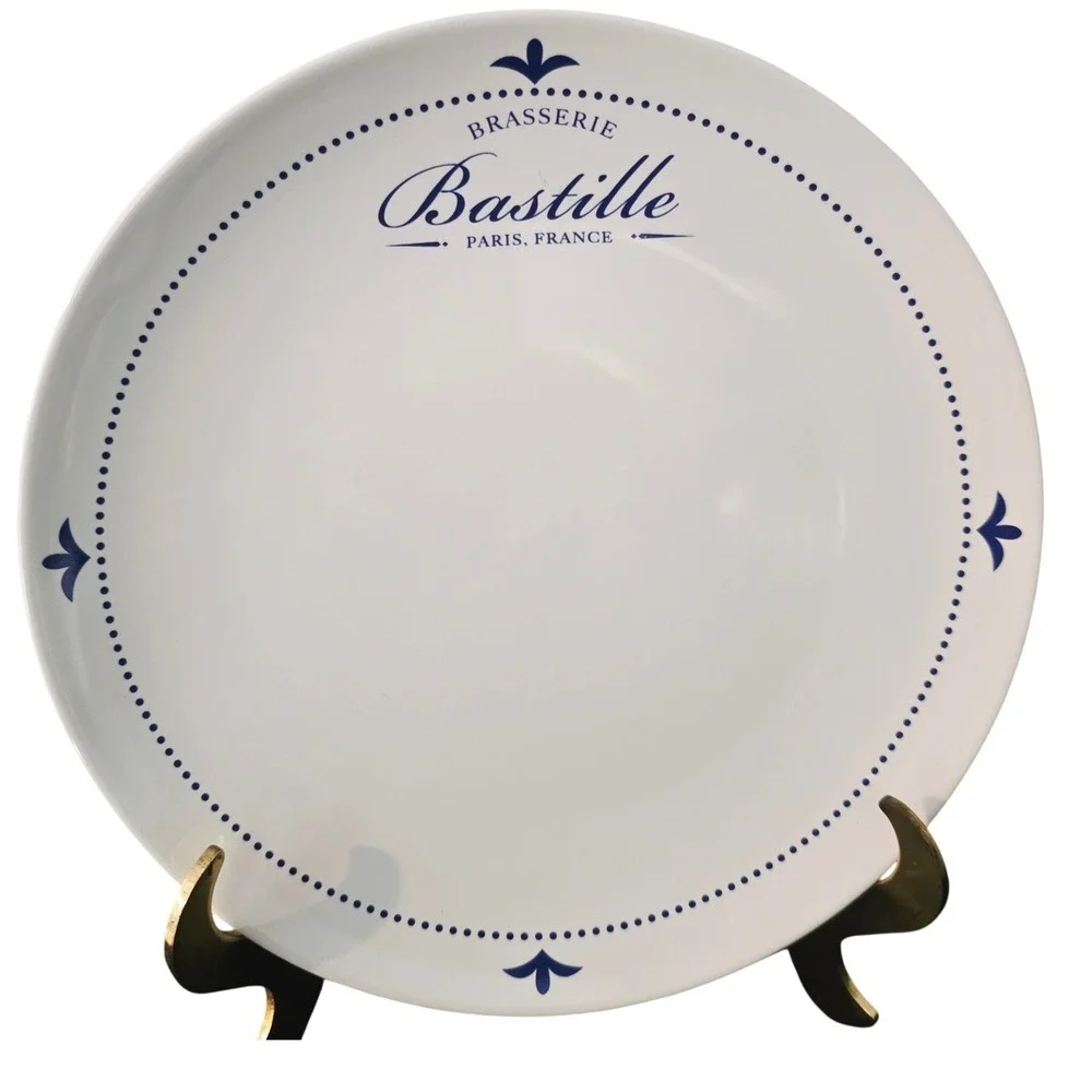 Sur La Table Brasserie Bastille Dinner Plate Paris France Blue White Stoneware